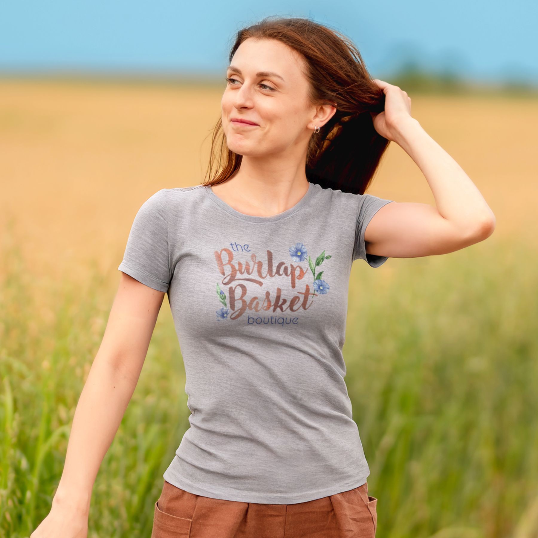 Picture of Women's Gildan T-Shirt Full Color Dtf